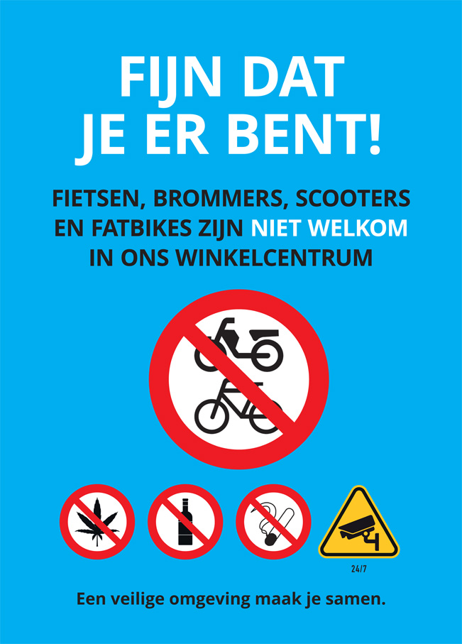 Waarschuwingsbord voor fietsverbod in winkelcentrum De Passage in Duiven